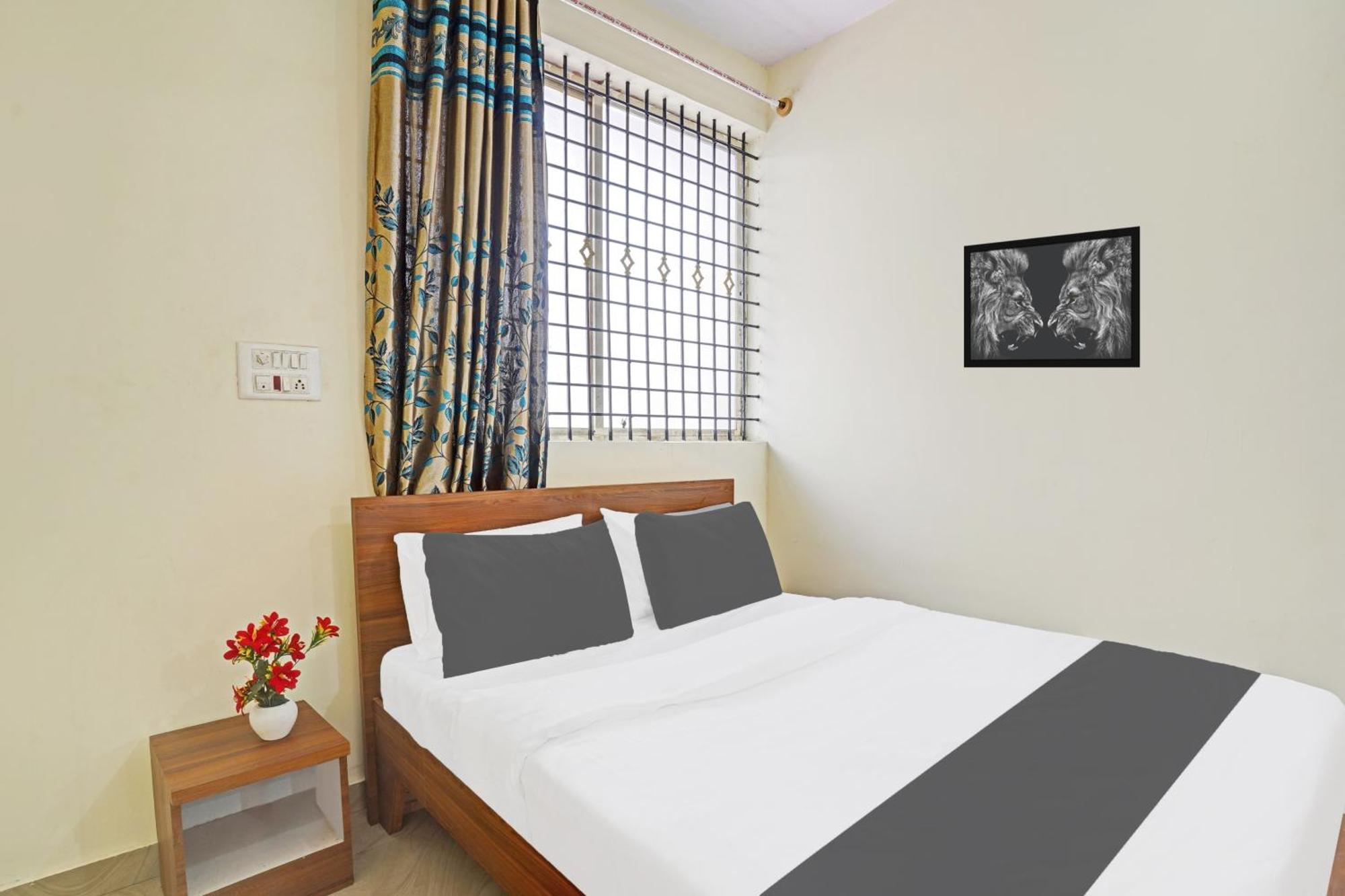 Hotel O Sv Lodge Бангалор Екстериор снимка