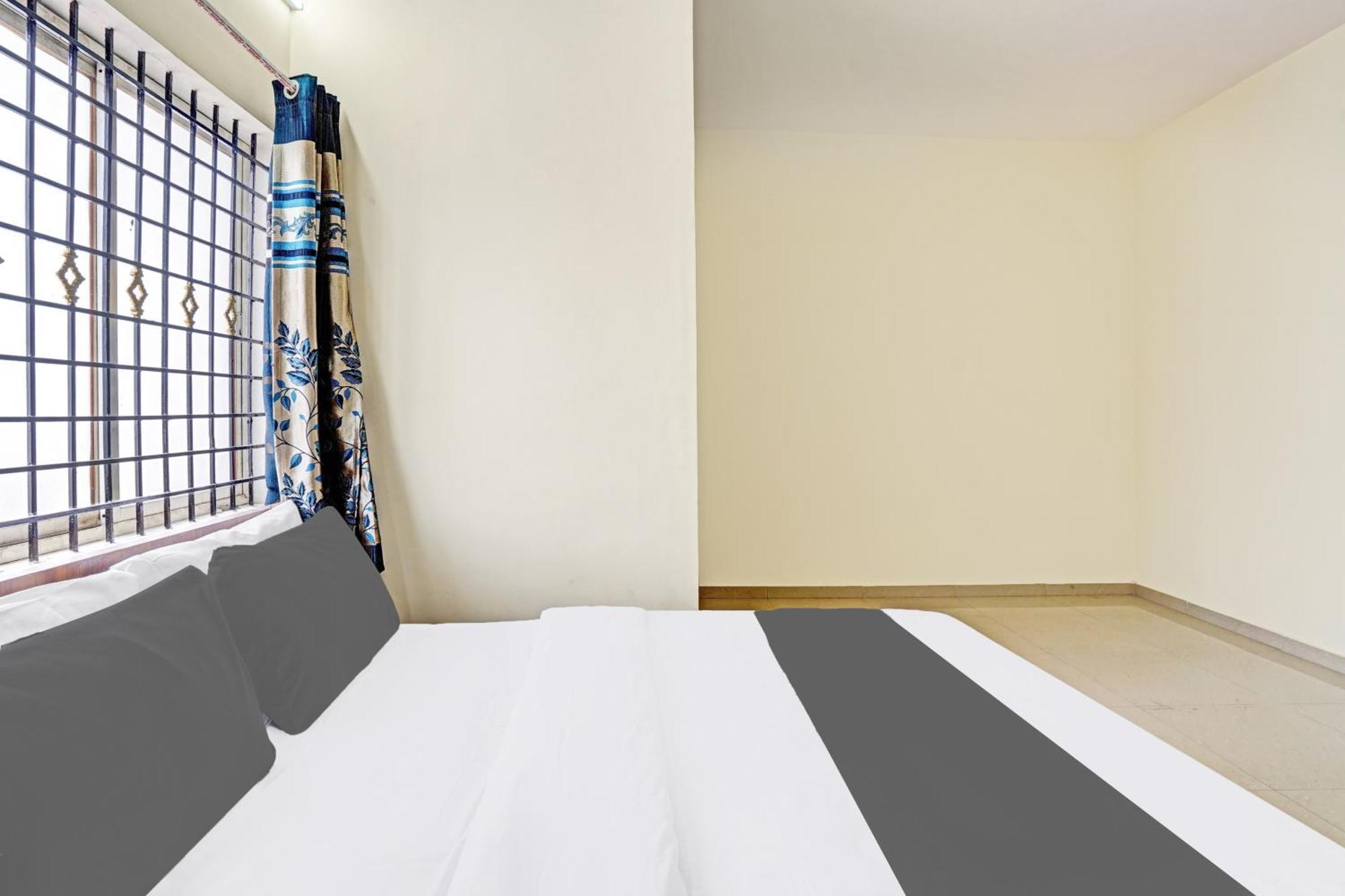 Hotel O Sv Lodge Бангалор Екстериор снимка