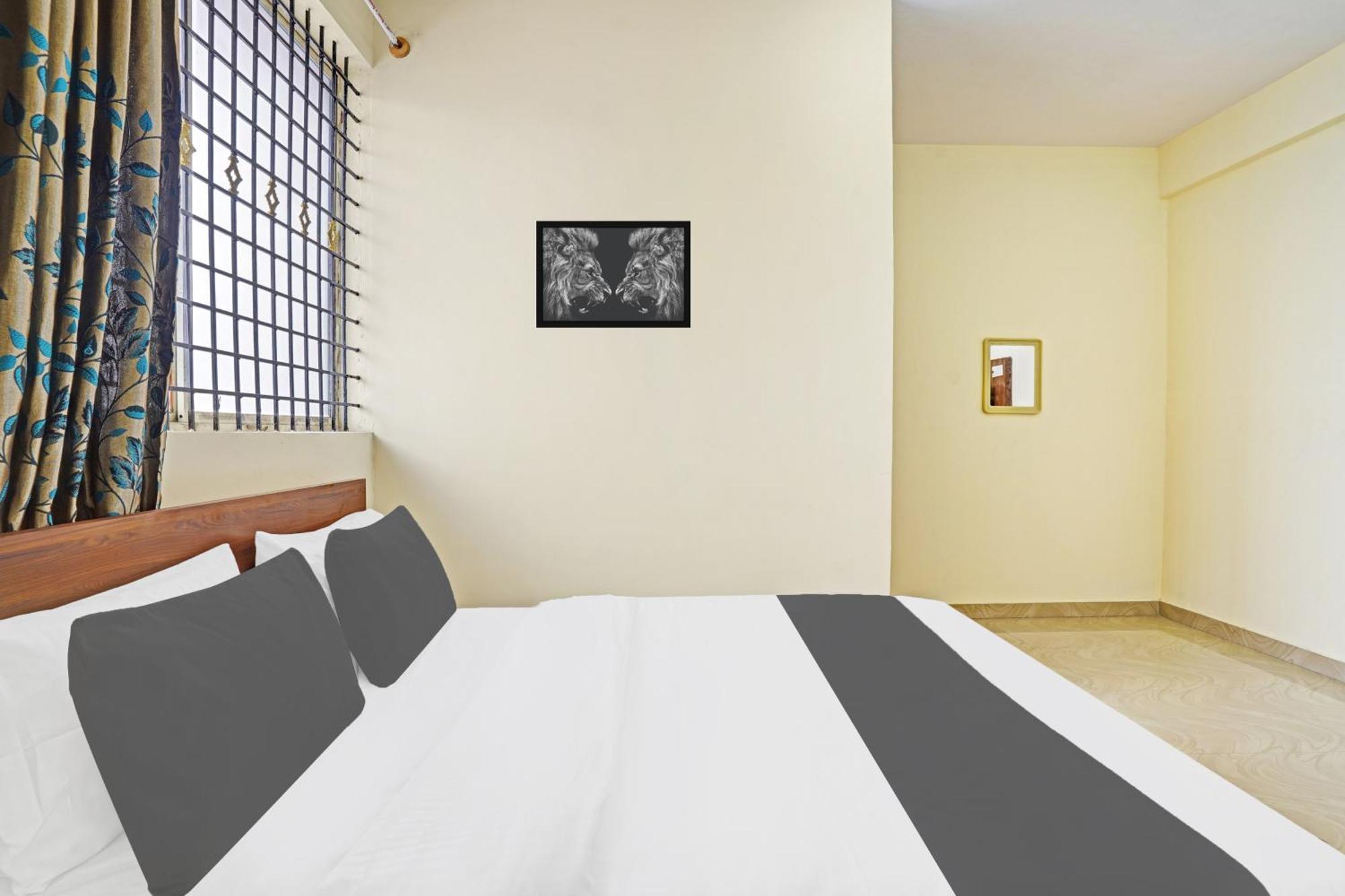Hotel O Sv Lodge Бангалор Екстериор снимка